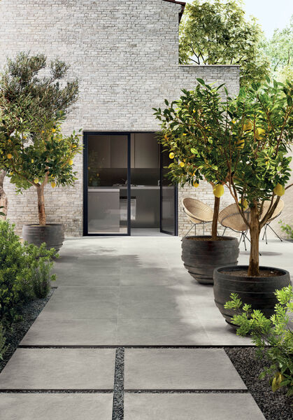 Marca Corona Stage Outdoor