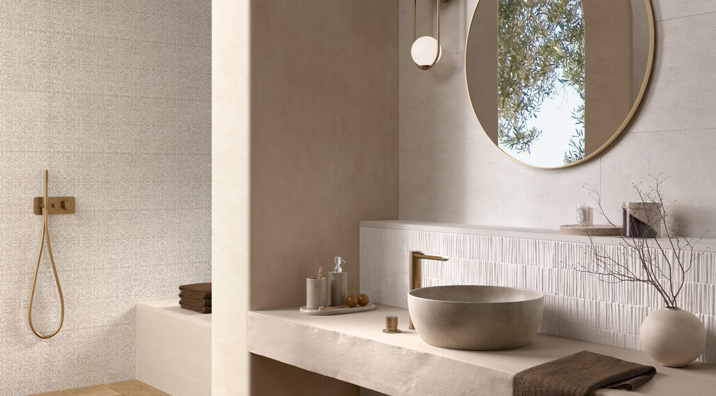 ragno-hand-decoro-kerala-touch-33x100-3d-made-pomice-33x100