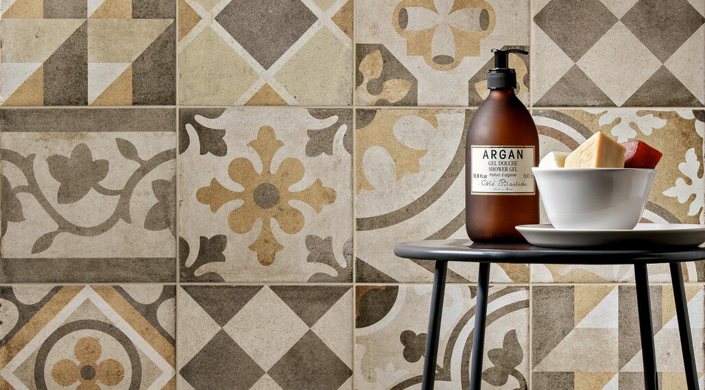 ragno-ottocento-mix-ambra-20x20