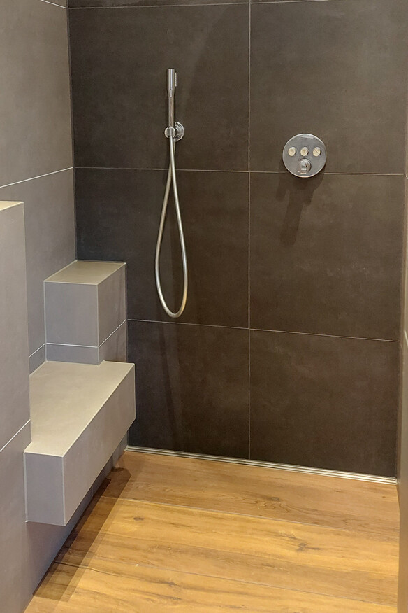 Imola Ceramica Azuma und ceramicvision Silvis