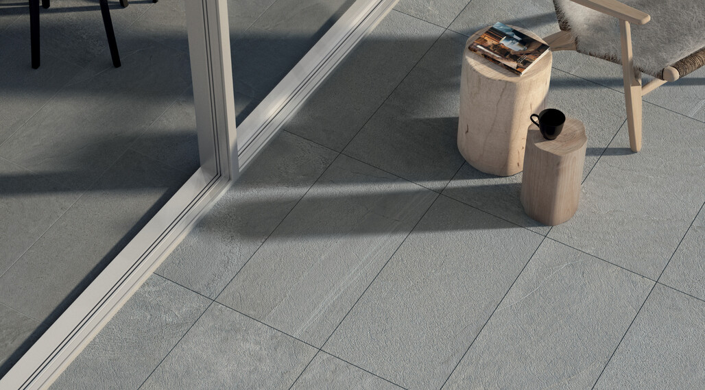 marca-corona-outdoor-matrix-silver