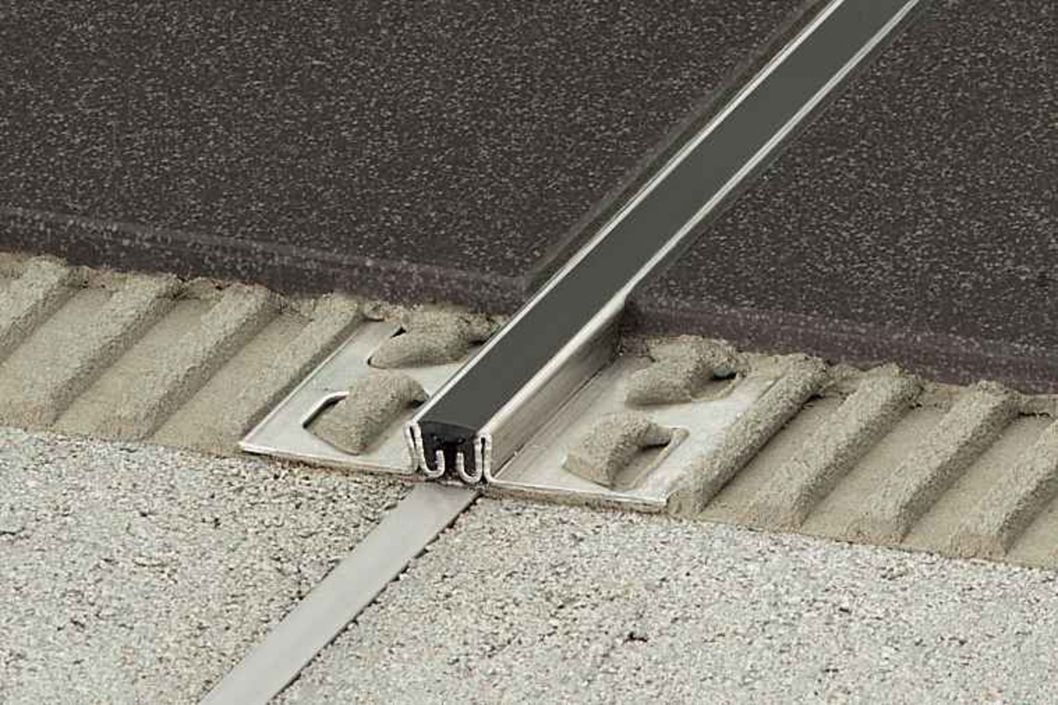 Schlüter Systems DILEX-EKSN Bewegungsfugenprofil GS - Graphitschwarz EKSN140GS