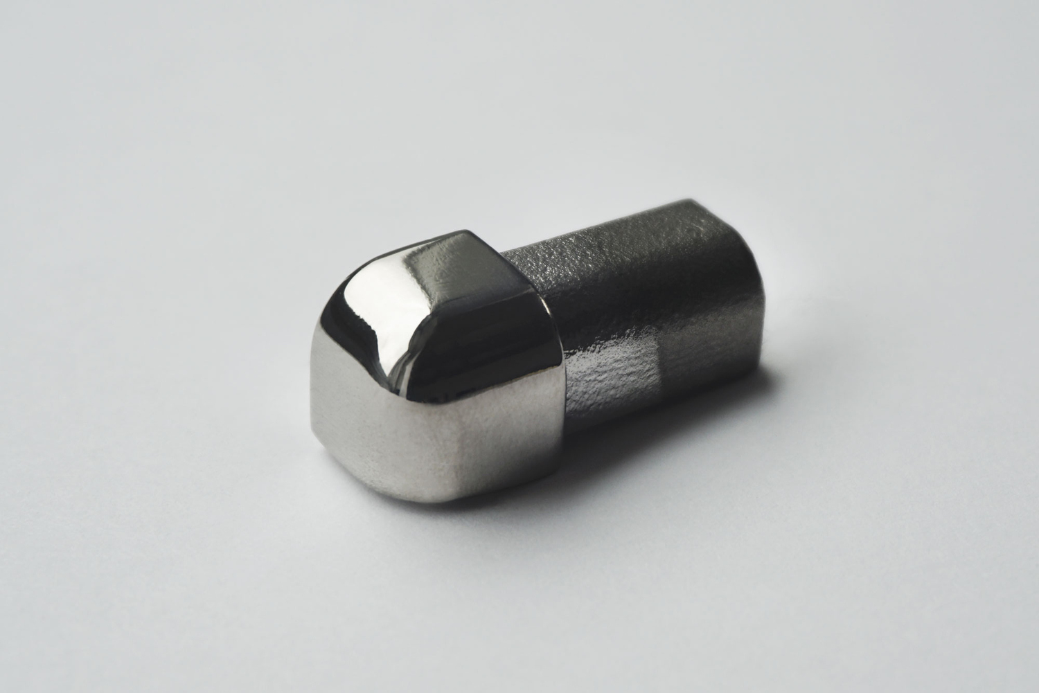 Profischiene Rund-E Aussenecke Rund edelstahl ECKE-E-FER-S80