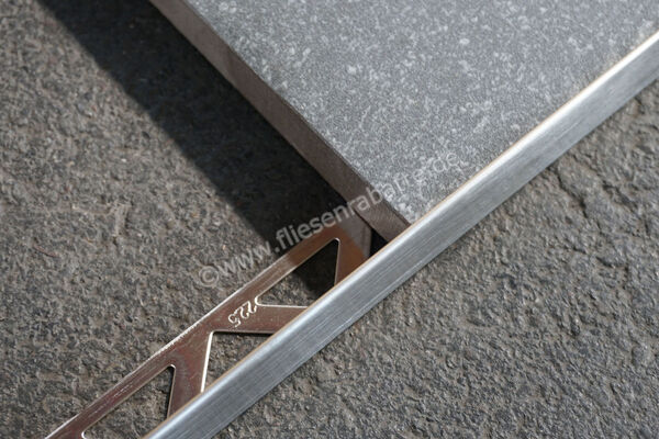 Profischiene Winkel-E Abschlussprofil L-Profil 2,5 m Schiene Edelstahl edelstahl gebürstet Höhe: 20 mm FEG200 | 141229