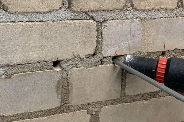  Sopro Bauchemie VK Gel Verkieselung Gel Horizontalsperre 1 Karton mit 12 Alu - Schlauchbeutel zu je 600 ml 7769844 | 565328