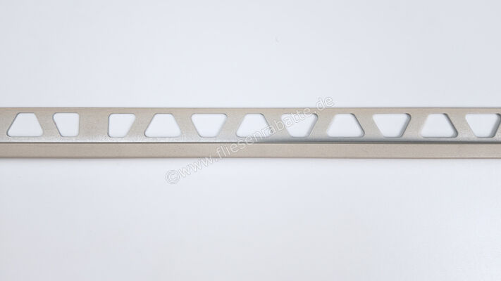  Schlüter Systems QUADEC-TSI Abschlussprofil Aluminium TSI - Aluminium strukturbeschichtet elfenbein H&ouml;he: 8 mm L&auml;nge: 2,50 m Q80TSI | 660274